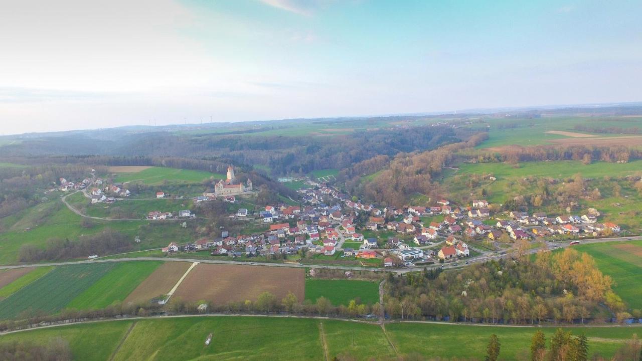 Landgasthof Falken Huttlingen Екстериор снимка